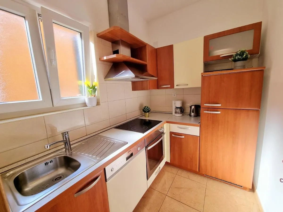 App Oleander Apartman Umag